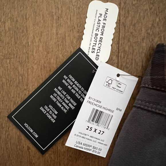 Volcom Women's Frochickie Highrise Ankle Fit Plaid Pant, Size 25 x 27 - NWT - Picture 5 of 8